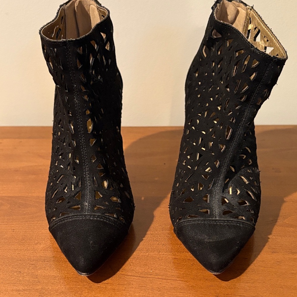 Women’s boots